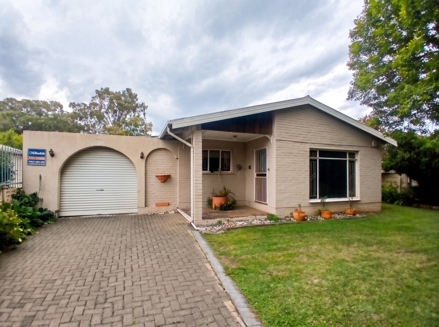 3 Bedroom Property for Sale in Brandwag Free State